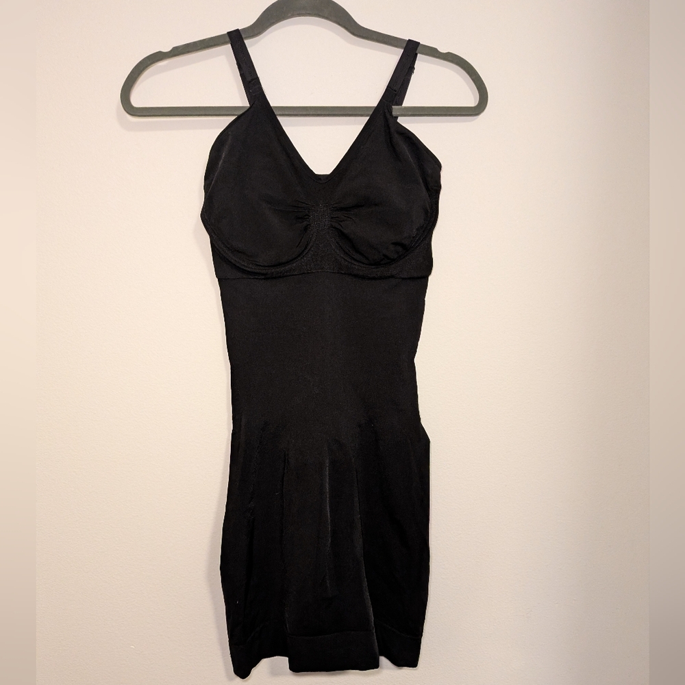 Spanx Slim Cognito Shape Slip